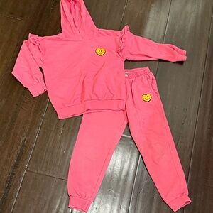 Jessica Simpson Pink Kids Sweatpants & Joggers Set